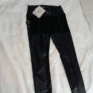 Zasuwa Small Women's Butt Lift Leggings | New with Tags | Elevate Your Style